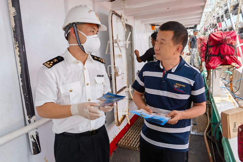 蓬萊海關(guān)開展禁毒專題宣傳活動(dòng)（圖）