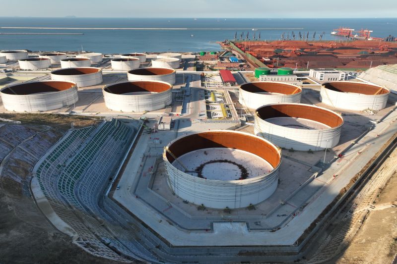 煙臺海關查獲洋垃圾再生橡膠20噸（圖）